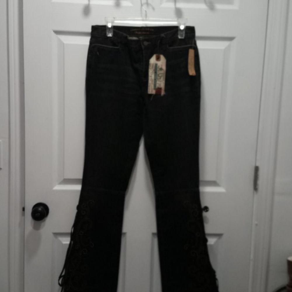 Jean's